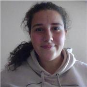 Etudiante donnant cours (maths, sciences, anglais) collège à terminale
